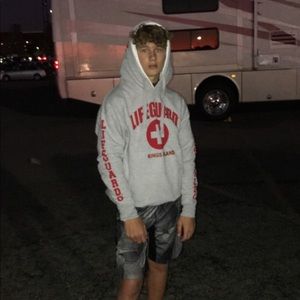 Meet your Posher, Sol